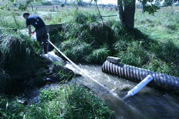 Водяной насос без питания своими руками